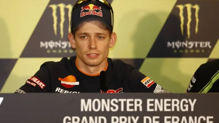 Stoner casey announces retirement champion motogp retire sport season end he two time will