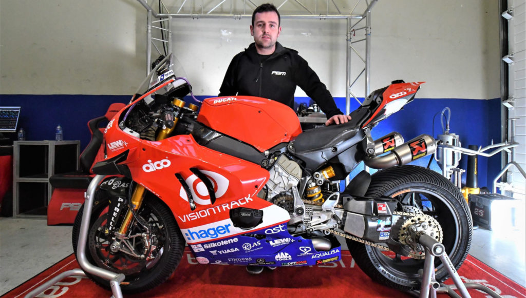 Strategi balap Michael Dunlop di Isle of Man TT yang unik