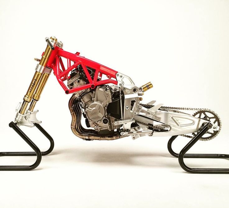 Pengaruh desain sasis terhadap handling motor MotoGP