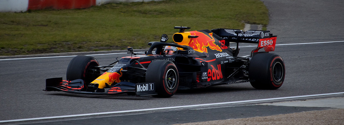 Faktor kunci sukses red bull racing dalam kejuaraan